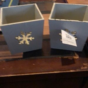 Snowflake boxes